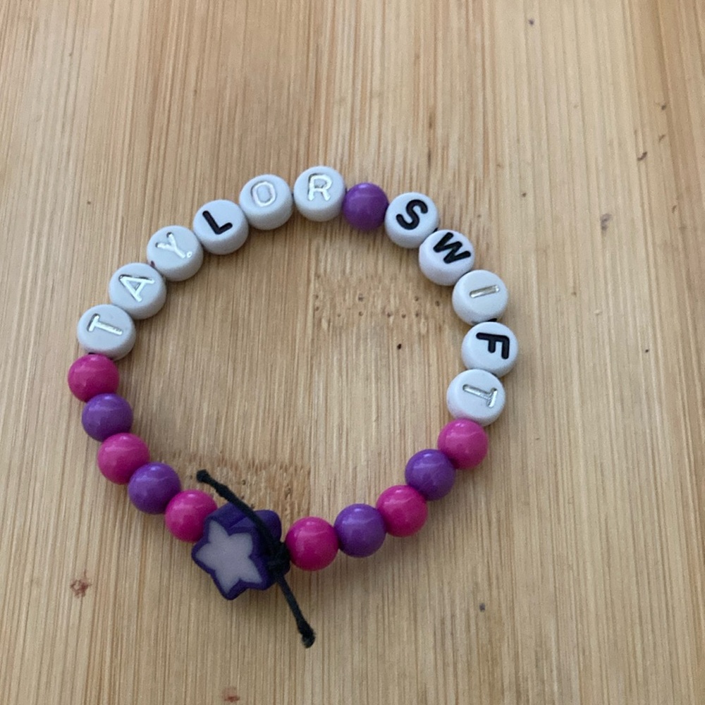 Taylor Pink and Purple Ombré Beaded Bracelet